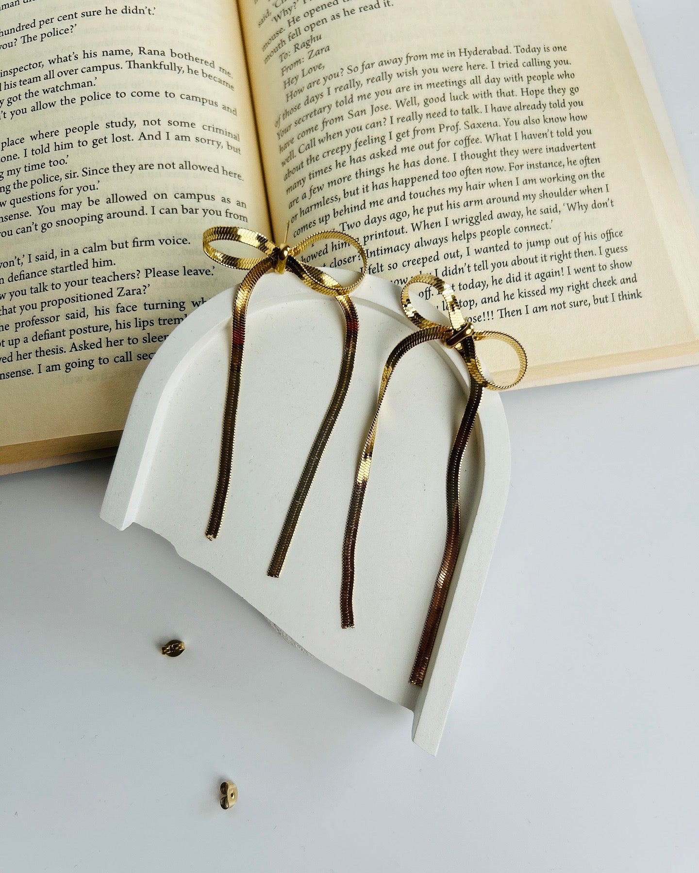 Bow Dangling Earring