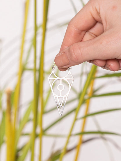 Sharp Triangle Oxidized Earrings